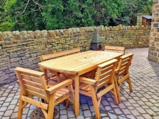Patio Furniture at the Cottage SIlkstone