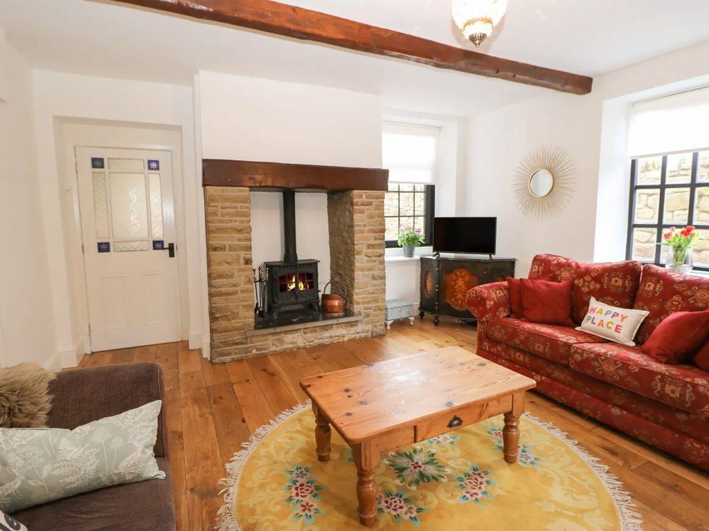 The Cottage Silkstone South Yorkshire - self catering holiday cottage for rent