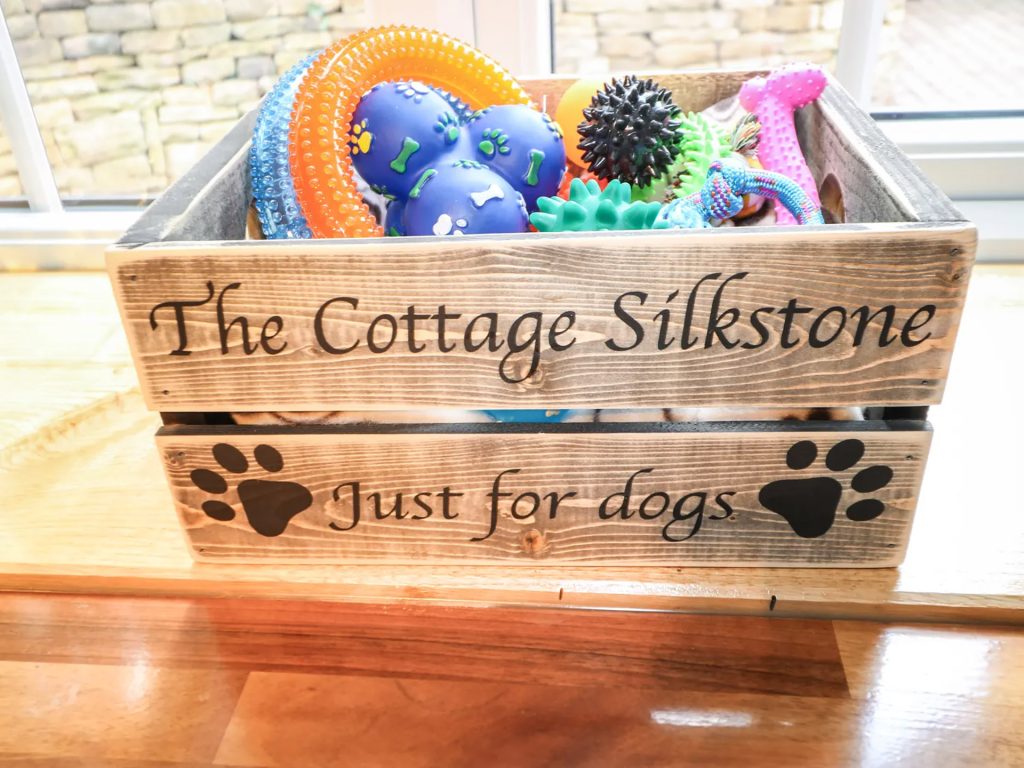 Holiday cottage in Silkstone, South Yorkshire - self catering holiday cottage for rent
