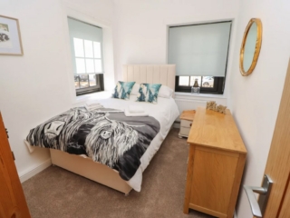 The Cottage Silkstone South Yorkshire - self catering holiday cottage for rent