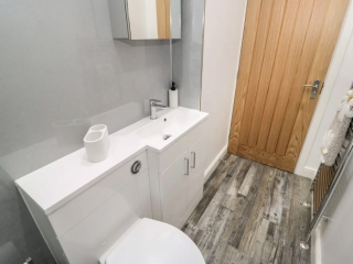 Holiday cottage in Silkstone, South Yorkshire - self catering holiday cottage for rent