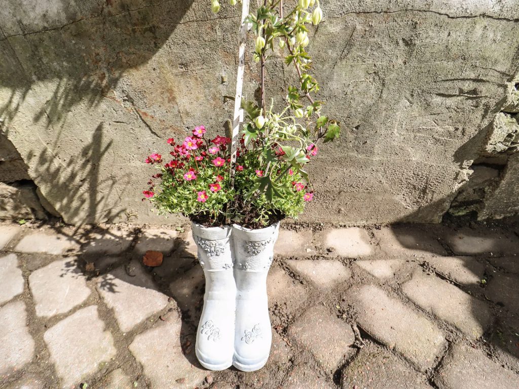 Holiday cottage in Silkstone, South Yorkshire - self catering holiday cottage for rent